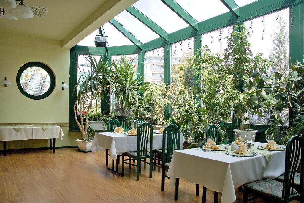 Hotel Dorrian Poznan Exterior photo